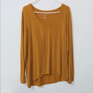 American Eagle 🦅 long sleeve tee